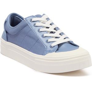 SUSINA Teller-Fab blue tennis shoes Size: 8 NWT&B